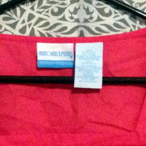 Maternity Top, Announcements size small, pink - Picture 3 of 4